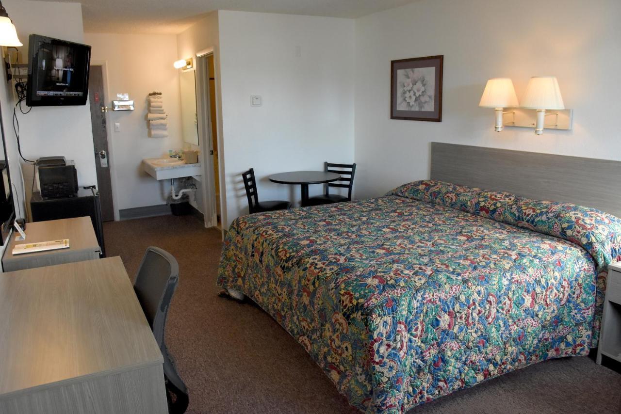Yellowstone River Inn Glendive Exterior photo